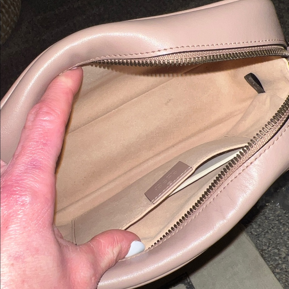 Gucci marmont GG purse - Picture 8 of 12